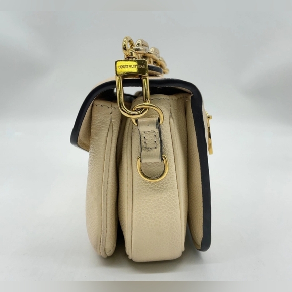 100%Authentic Louis Vuitton Monogram Empreinte Beige Pochette Metis - Picture 8 of 17